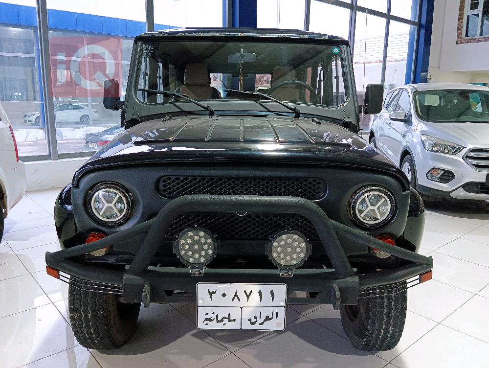 UAZ Hunter